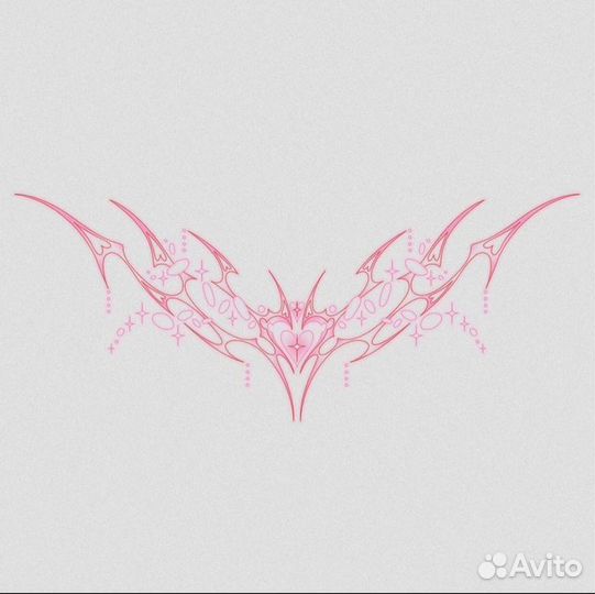 Модель на тату Трайбл