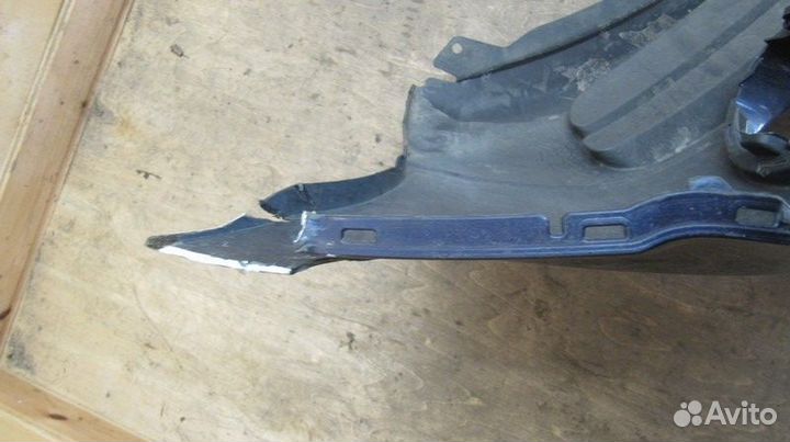 Бампер передний Mitsubishi Outlander XL (CW) 2006