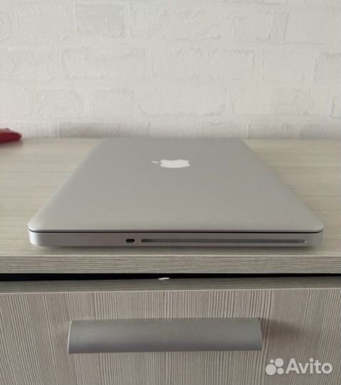 Apple macbook pro 13