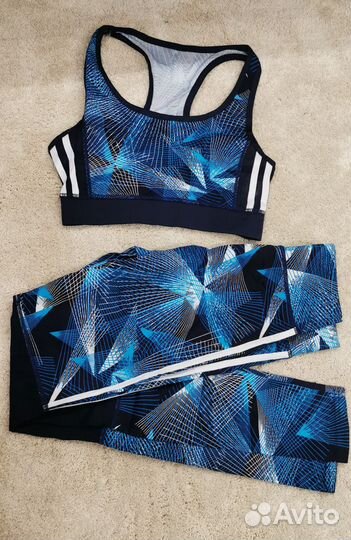 Костюм для фитнеса женский