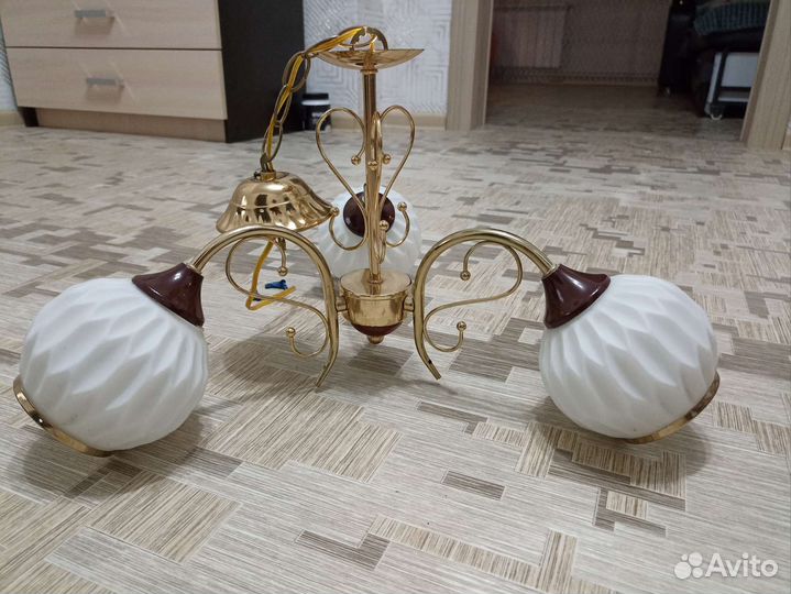 Люстры