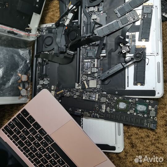 Macbook air на запчасти