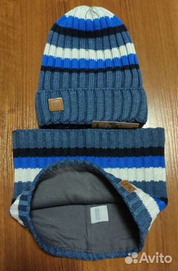 Комплект шапка и снуд новый на мальчика