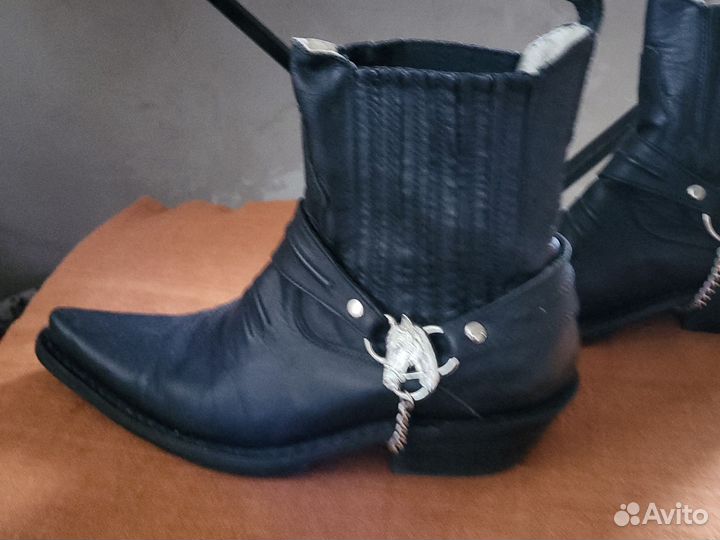 Казаки, настоящие37 р