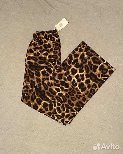 Брюки леопард. 48 размер