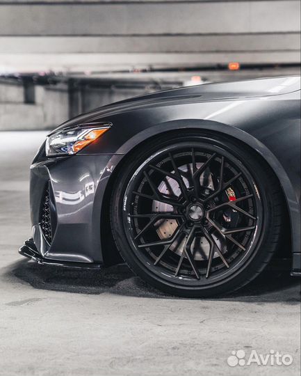 Кованые диски R21 5x112 на Audi RS6 RS7