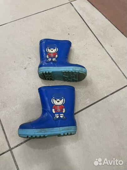 Детские резиновые сапоги 24 размер