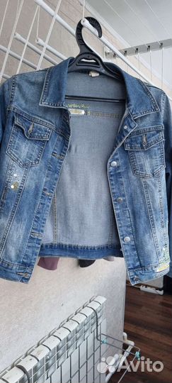 Джинсовая куртка на девочку