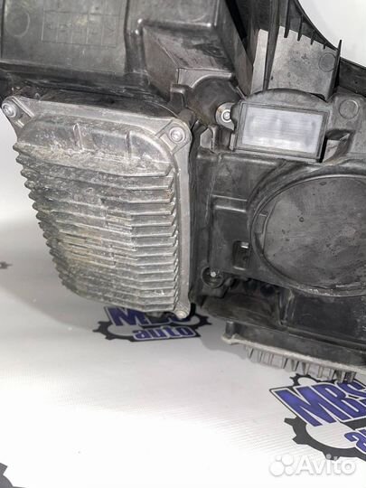 Фара левая Mercedes-Benz E-Класс A2139062506