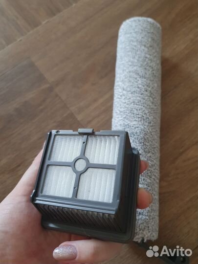 Вертикальный пылесос Dreame H12 серый