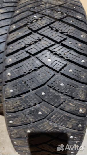 Goodyear Ultragrip Ice Arctic 205/60 R16