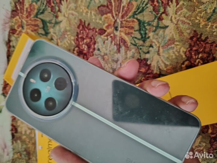 realme 12+, 8/256 ГБ