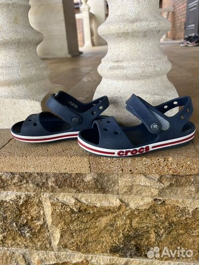 Сандалии crocs c11