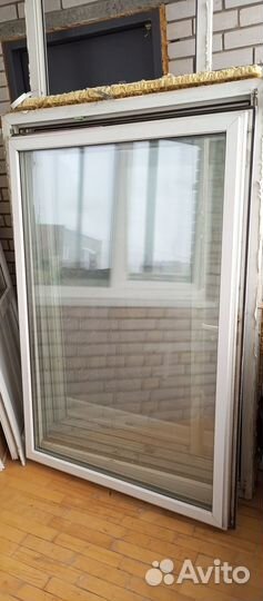 Продам пластиковые окна и двери бу