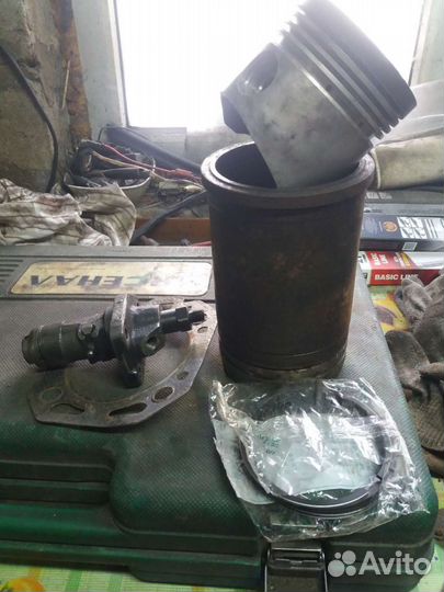 Поршневая минитрактор