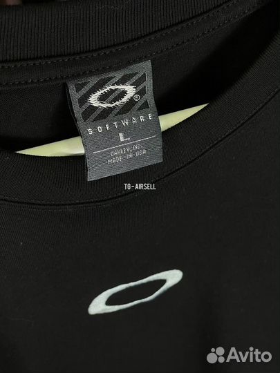 Футболка oakley
