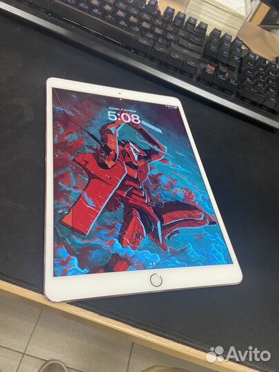 iPad pro 10.5 512gb LTE