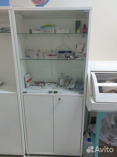 Шкаф медицинский
