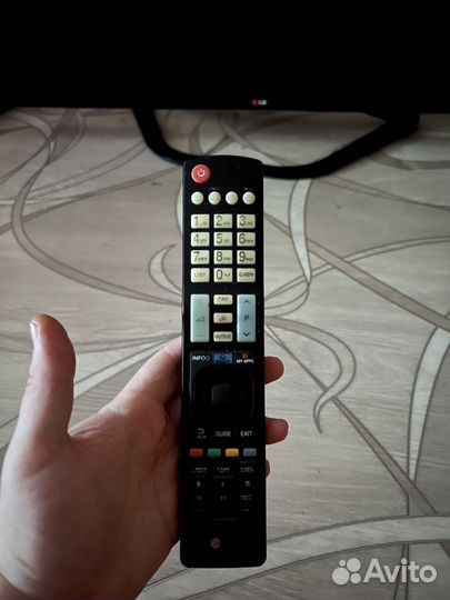 Телевизор LG 47LA644V