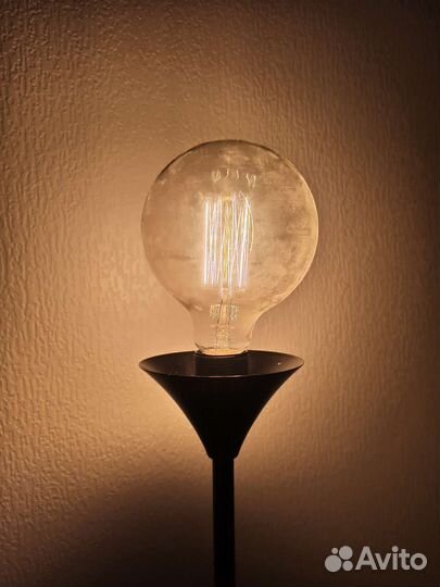 Лампа с эффектом пламени и ретро лампа