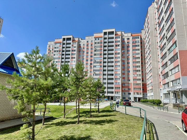 2-к. квартира, 65 м², 5/16 эт.