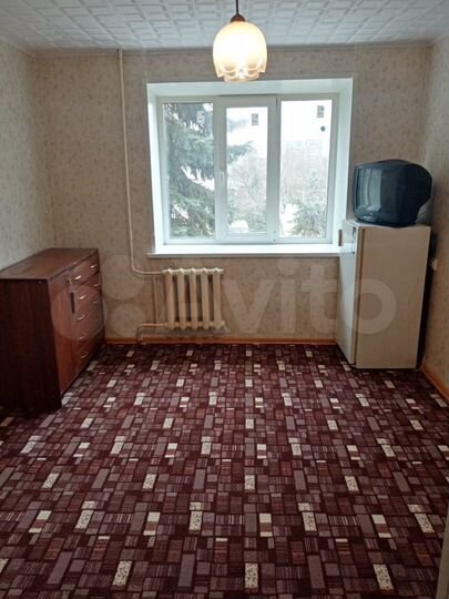 Комната 12,5 м² в 1-к., 2/4 эт.