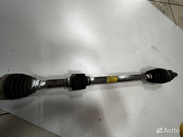 Полуось KIA sorento акпп/мкпп