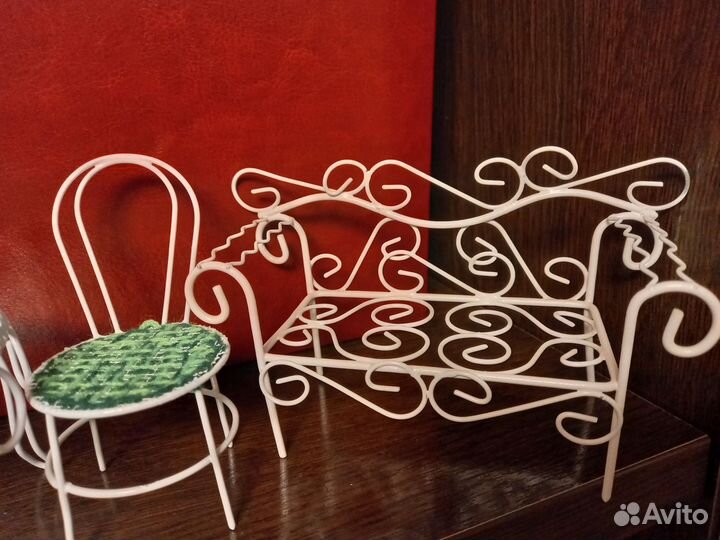 Мебель для кукольного домика металлическая