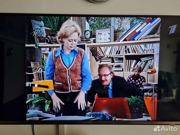 Телевизор smart tv DNS