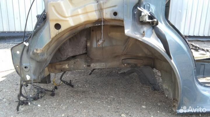 Передняя часть кузова (лонжероны) транспортер т5