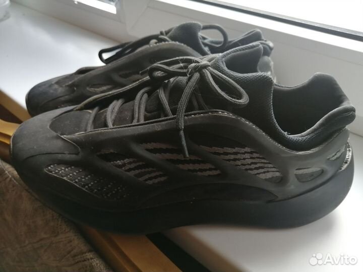 Adidas easy boost 700 v3