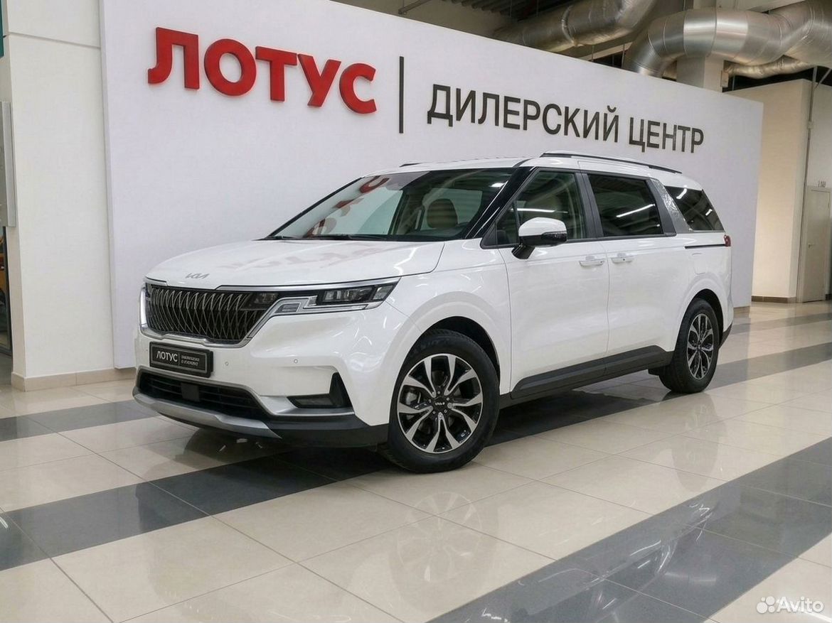 Kia Carnival 2.2 AT, 2022, 69 800 км