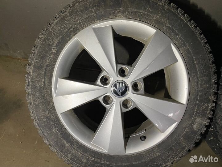 R16 Continental ContiIceContact 205/55, PCD 5x112 DIA 66