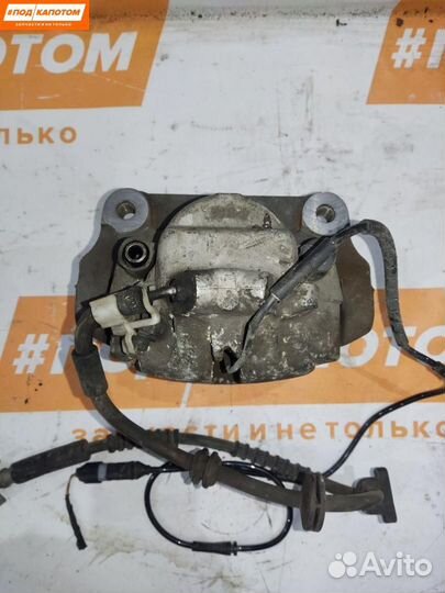 Суппорт тормозной передний левый BMW 5 F10 2011