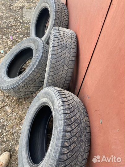 Continental ContiIceContact 265/65 R17