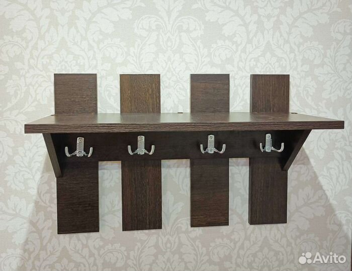 Вешалка новая