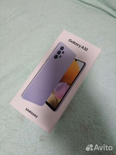 Продам телефон Samsung 32 в идеале