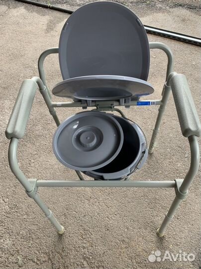 Стул-туалет