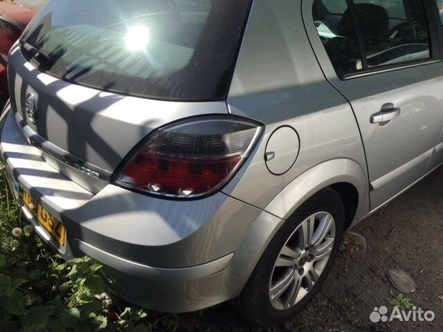 Разбор на запчасти Opel Astra H