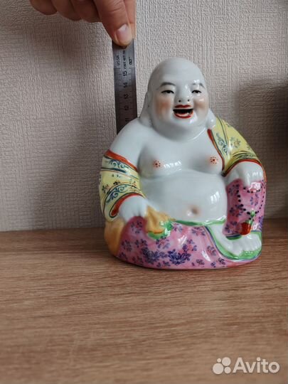 Будда, хотей. Фарфор, 1950е гг. Китай