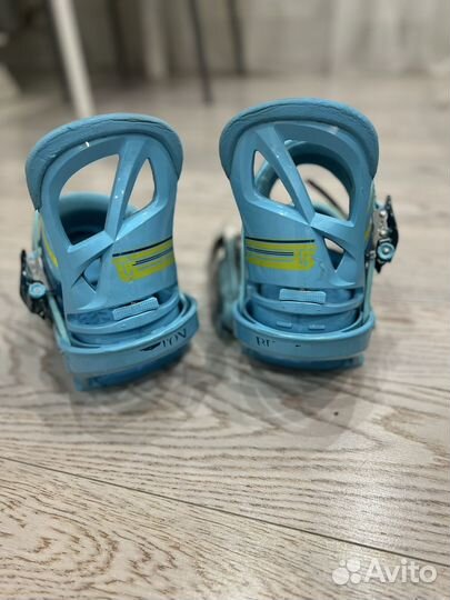 Крепления для сноуборда burton scribe