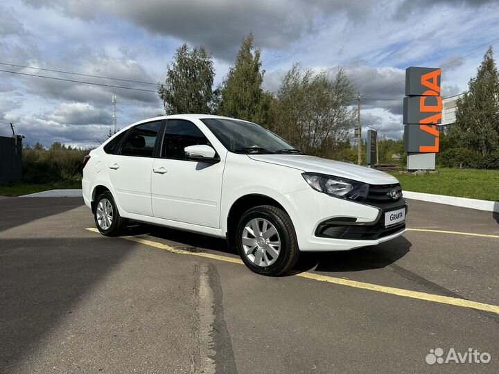 LADA Granta 1.6 МТ, 2023