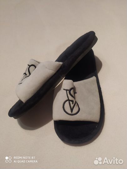 Женские домашние тапочки