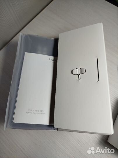 Xiaomi Redmi Note 9 Pro, 6/128 ГБ