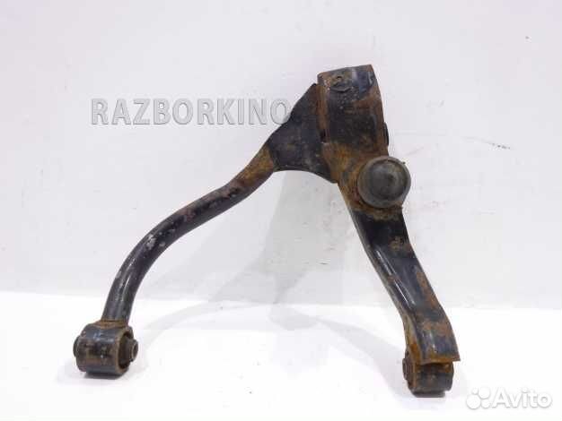 Рычаг задний верхний правый