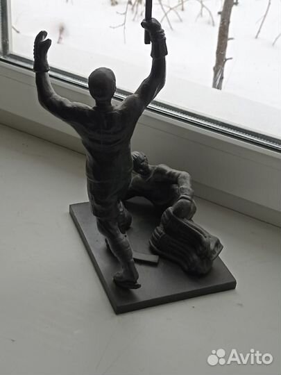 Каслинское литье Хоккеисты Хоккей Куса