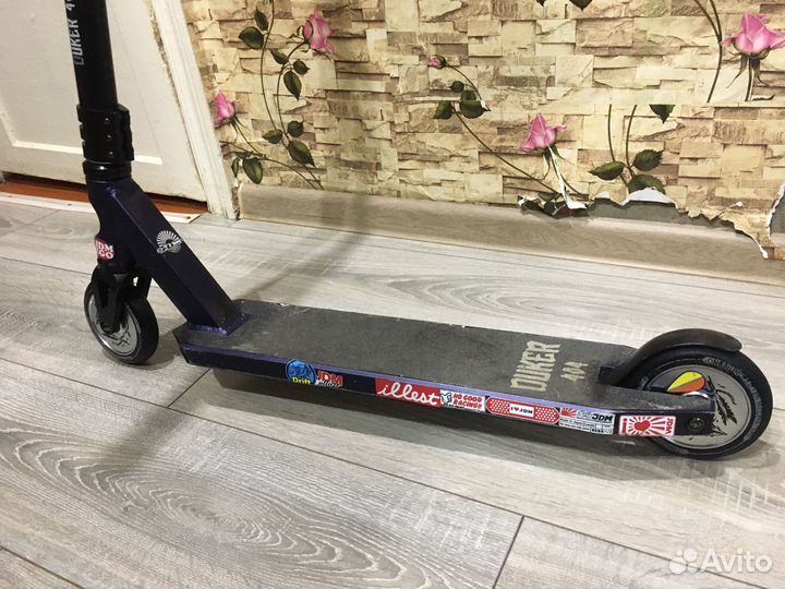 Трюковой самокат