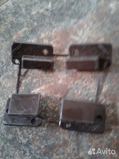 Крепление на москитную сетку коричнев комплект