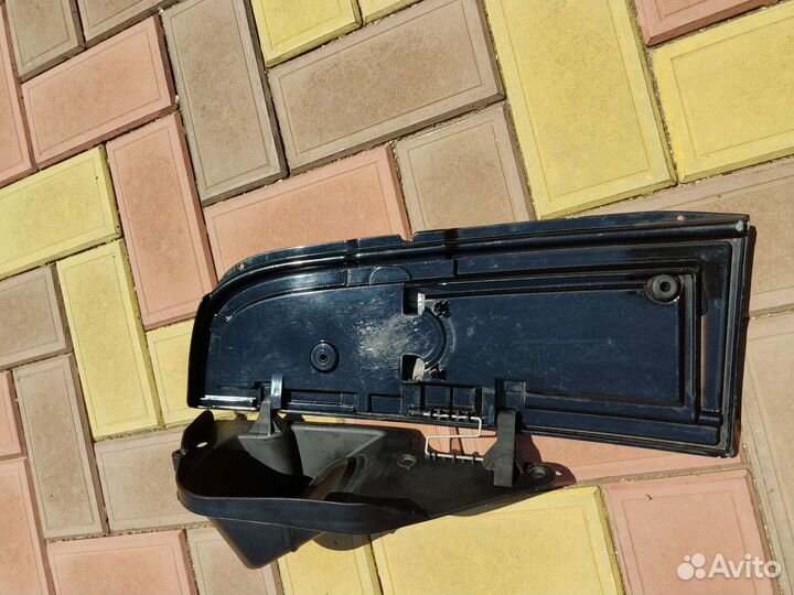 Лючок бензобака Vito/Viano W639