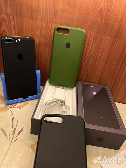iPhone 8 plus 64 гб